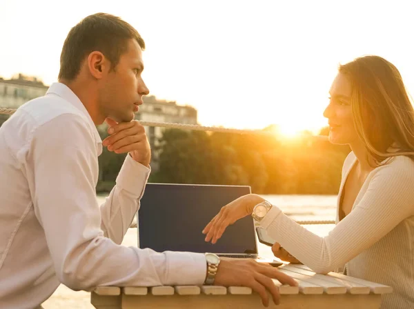 Business Couple Having Fun Talking Together Restaurant Street Summer Cafe — Stock Photo, Image