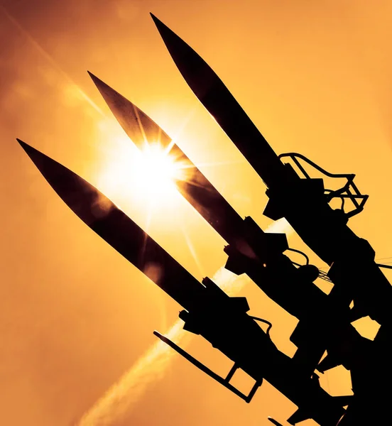Armi Distruzione Massa Missile Con Testata Nucleare Guarda Verso Cielo — Foto Stock
