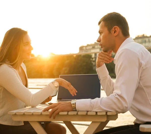 Business Couple Having Fun Talking Together Restaurant Street Summer Cafe — Stock Photo, Image