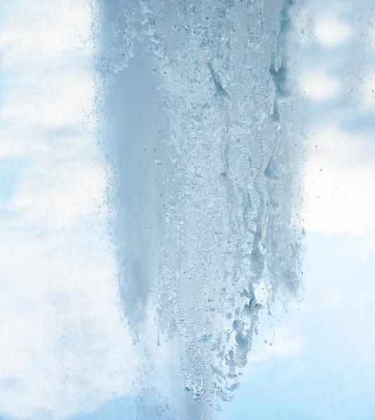 Gush Van Water Van Een Fontein Splash Van Water Fontein — Stockfoto