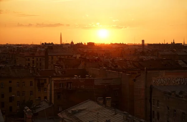 Beautiful Sunset Roofs Petersburg Silhouettes Night City — Stock Photo, Image