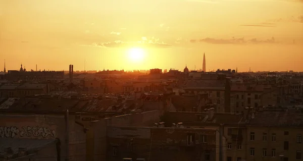 Beautiful Sunset Roofs Petersburg Silhouettes Night City — Stock Photo, Image