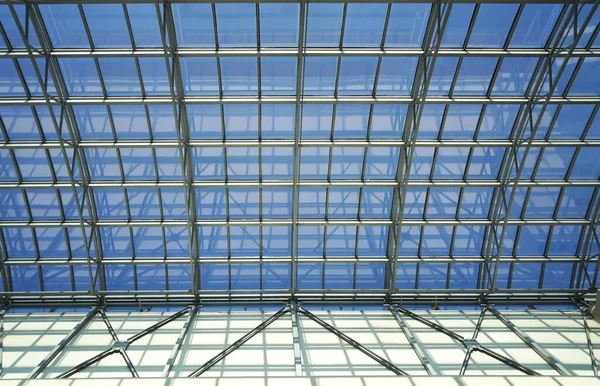 Merkezindeki Güneş Işığında Camdan Çatı Güneşli Bir Gün Modern Business — Stok fotoğraf