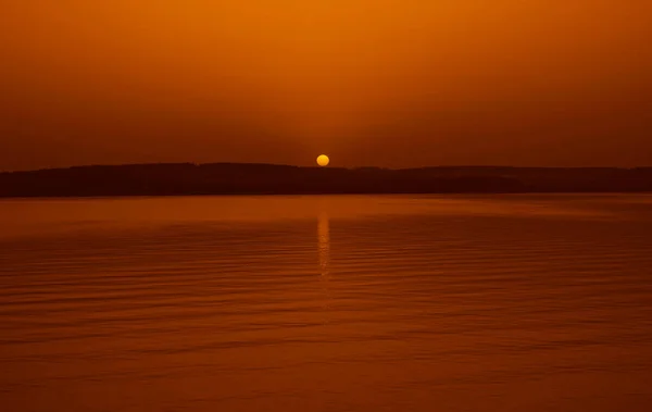 Línea Del Horizonte Sol Caliente Salida Sol Puesta Luz Amarilla — Foto de Stock