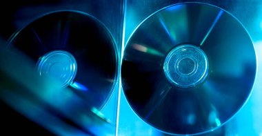 Yansımalı CD, yakın çekim alanlı üst görünüm