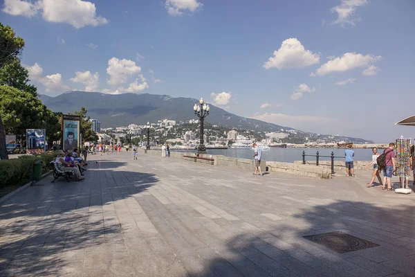 Embankment em Yalta — Fotografia de Stock