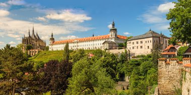 Ünlü tarihsel panorama Kutna Hora