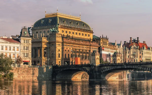 Praski Teatr Narodowy — Zdjęcie stockowe