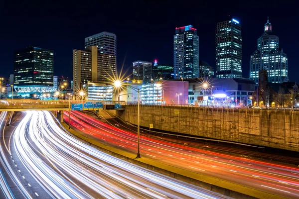 Hartford skyline éjjel — Stock Fotó