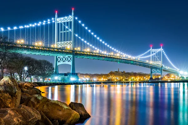 RFK Bridge nocą — Zdjęcie stockowe