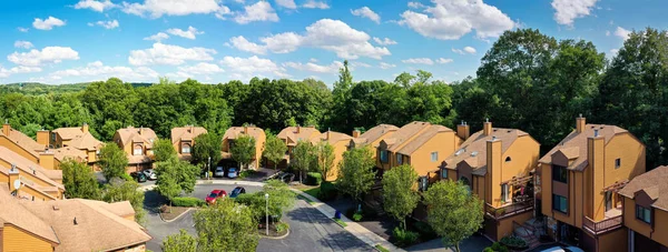 Panoramic view of a suburban community in New Jersey. — Stock Photo, Image