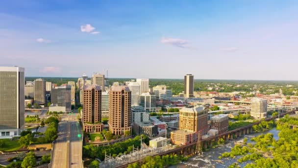 Vista aérea de Richmond, Virginia State Capitol y skyline — Vídeos de Stock