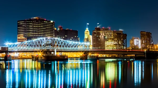 Newark, Nj cityscape τη νύχτα — Φωτογραφία Αρχείου