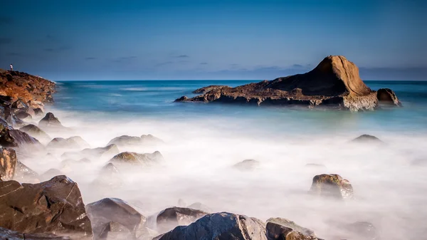 Rocciosa costa californiana — Foto Stock