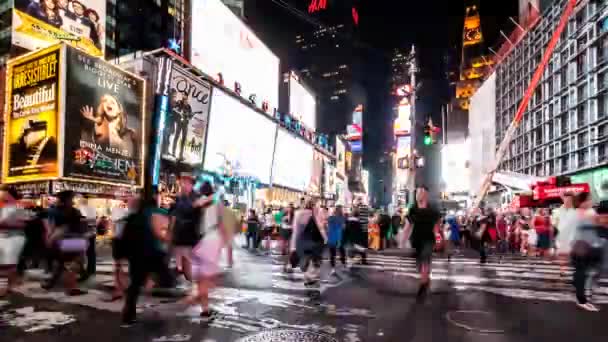 46e rue à Times Square — Video