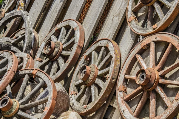 Wooden wheels. — Stock Photo, Image