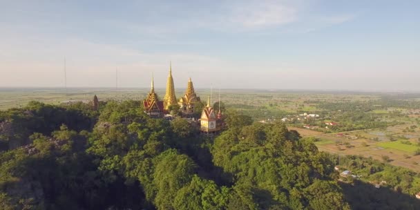 Cursore Aereo Colpo Grazioso Complesso Pagoda Collina Cui Splendida Vista — Video Stock