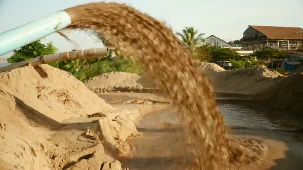Cső, homok-készletezés helyén ellátása. — Stock videók
