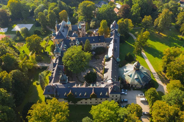 Schloss Kliczkow Westen Polens Ein Rechteckiges Gebäude Mit Einem Innenhof — Stockfoto