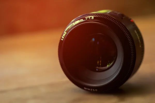 Close up lens camera