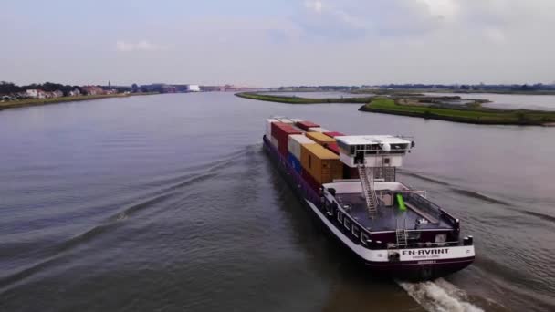 Luchtfoto Parallax Van Stern Avant Binnenvaartschip Navigatie Oude Massa — Stockvideo