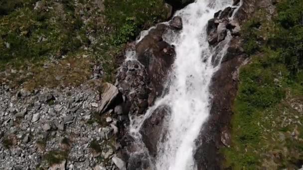 Waterfall Rocky Cliff Vicinity Stausee Wasserfallboden Kaprun Town Sydvästra Salzburg — Stockvideo