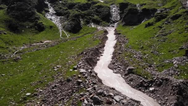 Cascades Glaciaires Des Montagnes Près Lac Stausee Wasserfallboden Kaprun Autriche — Video
