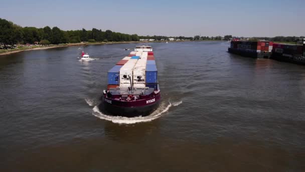 Paysage Navires Porte Conteneurs Sur Canal Des Pays Bas Pendant — Video