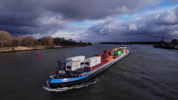 Chiatta Merci Con Container Carico Vela Fiume Oude Maas Nei — Video Stock