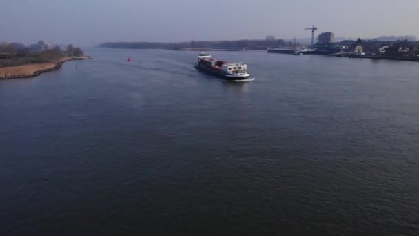 Navire Fret Avec Conteneur Croisière Oude Maas Près Rivershore Puttershoek — Video