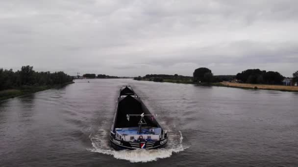 Calypso Schip Geladen Met Vracht Noord Nederland Grijze Dag Dolly — Stockvideo