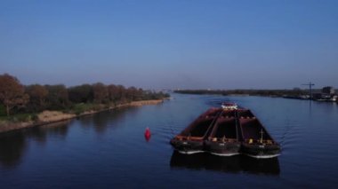 Oude Maas Holland Hollanda Nehrinde Dolaşan Boş Gemiler - geniş açı