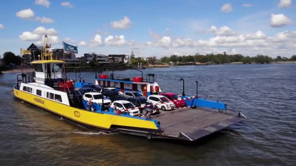 Conventional Roro Ferry Transporting Cars River Kinderjdijk Molenlanden Netherlands Aerial — Stock Video