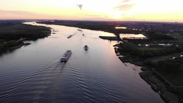 Manouk Inland Motor Tanker Traveling Other Ship Waterway Countryside Sunset — 비디오