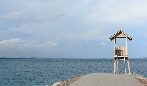 Mavi gökyüzü ve deniz