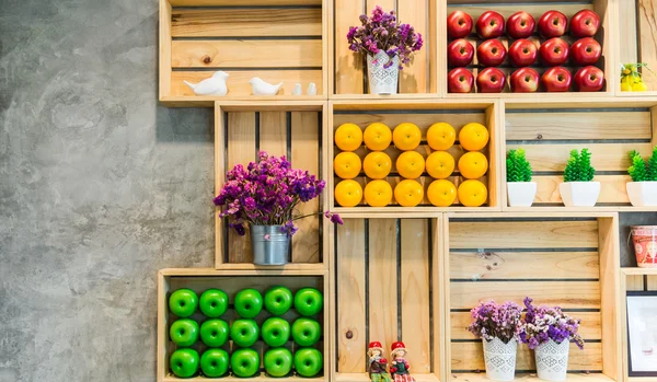 Çiçek ve meyve dekorasyon