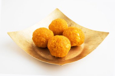 Hint Geleneksel Diwali tatlılar Motichoor Ladoo veya kare pirinç plaka bundi laddu denilen, closeup