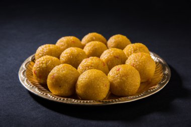 Hint tatlılar bundi laddu veya motichur laddu veya motichoor laddu, seçici odak