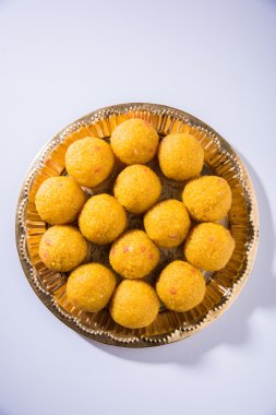 Hint tatlılar bundi laddu veya motichur laddu veya motichoor laddu, seçici odak