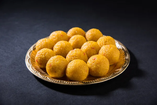 Hint tatlılar bundi laddu veya motichur laddu veya motichoor laddu, seçici odak