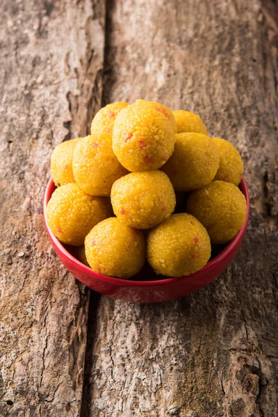 Golosinas indias bundi laddu o motichur laddu o motichoor laddu, enfoque selectivo —  Fotos de Stock