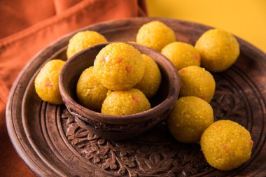 Hint tatlılar bundi laddu veya motichur laddu veya motichoor laddu, seçici odak