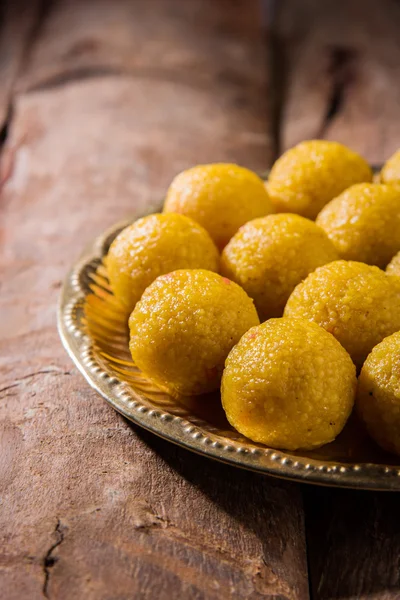 India permen bundi laddu atau motichur laddu atau motichoor laddu, selektif fokus — Stok Foto