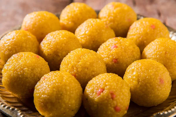 India permen bundi laddu atau motichur laddu atau motichoor laddu, selektif fokus — Stok Foto