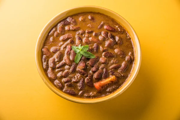 Індійська їжа, приготовлена Червоної квасолі каррі або rajma або rajmah — стокове фото