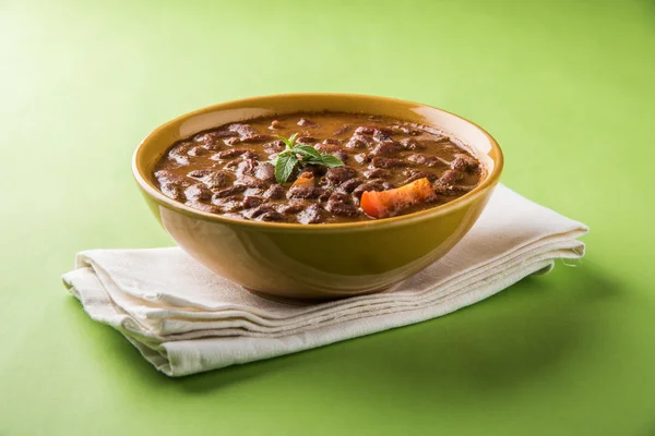 Hint yemekleri pişmiş kırmızı barbunya fasulyesi köri veya rajma veya rajmah — Stok fotoğraf