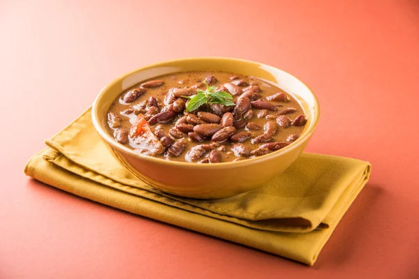 Індійська їжа, приготовлена Червоної квасолі каррі або rajma або rajmah — стокове фото