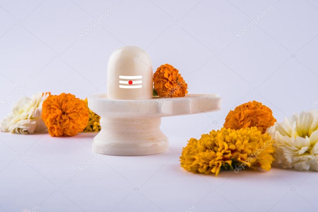 Wallpapers Lord Shiva Lingam Hd Shiva Linga Made Up Of Black Stone Decorated With Flowers Bael Leaf Known As Aegle Marmelos Over Black Background Maha Shiva Ratri A Festival Of