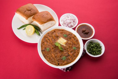 Pav Bhaji veya paav bhaji, ekmek, soğan ve tereyağı, Hint yemekleri, Mumbai gıda Hint baharatlı fast food