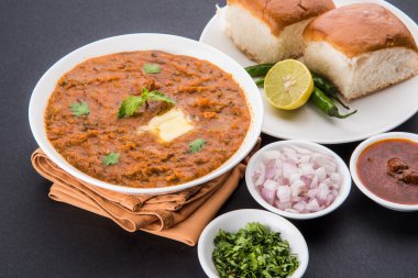 Pav Bhaji veya paav bhaji, ekmek, soğan ve tereyağı, Hint yemekleri, Mumbai gıda Hint baharatlı fast food